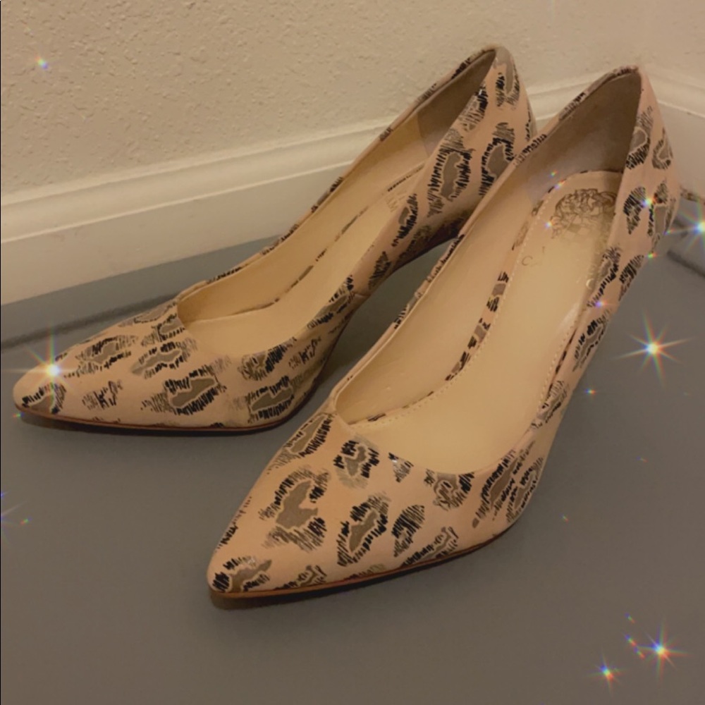 🎉🎉🎉EVERYTHING MUST GO!!🎉🎉🎉🎉 Vince camuto stiletto heels